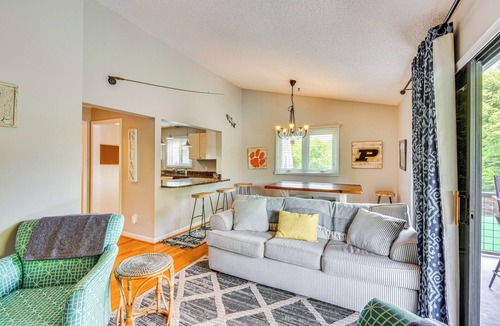 Seneca Condo | 7 Mi to Clemson Stadiums: Lake Keowee Getaway!