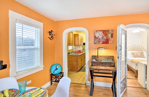 North Long Beach Cottage | 7 Mi to Downtown: Long Beach Bungalow w/Patio!