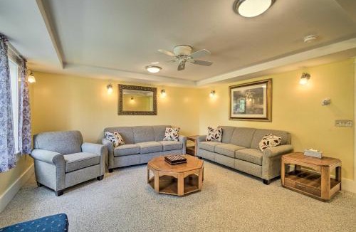 Oaks Corners House | 7 Mi to Seneca Lake: Family Retreat in Stanley