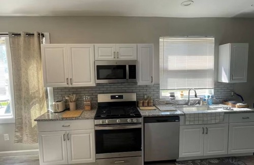 Pittsburgh House | 7 Minutes From DRAFT!