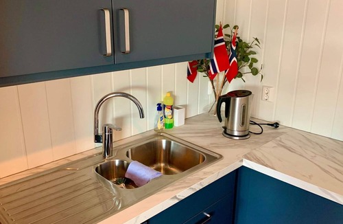 Bomlo House | 7 person holiday home in Urangsvåg