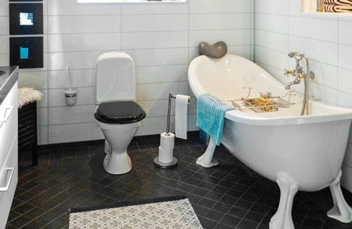Lysekil House | 7 person holiday home in LYSEKIL