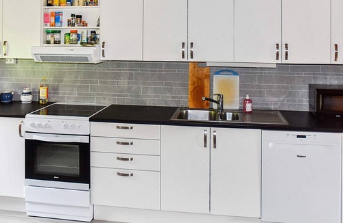 Averoy House | 7 person holiday home in averøy