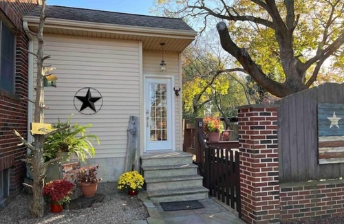 West Deptford House | 702 Mid Atlantic