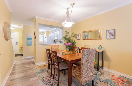 Hilton Head Island Condo | 71 Springwood Villas - 2 Bedroom Springwood Condo near Coligny, Tennis