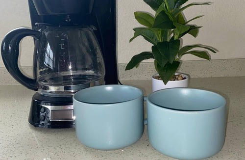Rendezvous Apartment | 73 Fairway Gardens Cozy 2-bedroom apartment in lovely Rendezvous with AC, WiFi