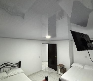 Cali Apartment | 736 Elite Home