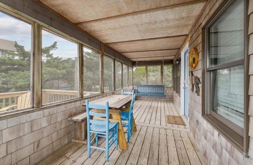 Avon House | 7587 - Barefoot Beachcomber by Resort Realty