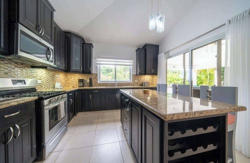 La Mulata Villa | 766 RCL · Pool Table Complete Privacy Newly Renovated.