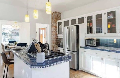 West Queen Anne House | 7B4B Luxury Home! Sleeps 20! Beautiful Views!