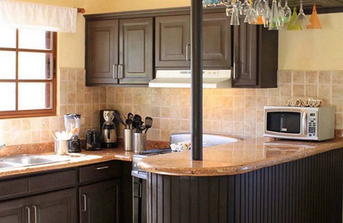 Urbanizacion Tavarez Villa | 7BD Visitor-friendly complex, 3 pools, sport courts, steps from beach/shops!