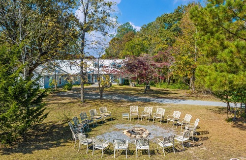 Mentone Cabin | 7BR/4BA, Sleeps 21! Adjoins National Park. Trails/Pond. Lookout Mtn. Cabin