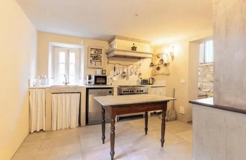 SantʼAndrea di Compito Villa | 7BR Tuscan Oasis with Pool Borgo sulla Visona