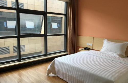 Tongnan County Hotel | 7Days Inn Chongqing Tongnan Bund International Branch