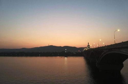 Yue Lu Hotel | 7Days Premium Changsha West Bus Station Meixi Lake East Subway Station