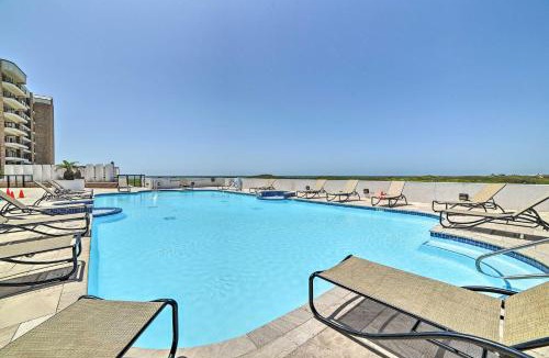 Port Aransas House | 7th-Floor Oceanfront Unit w/Pools in Port Aransas