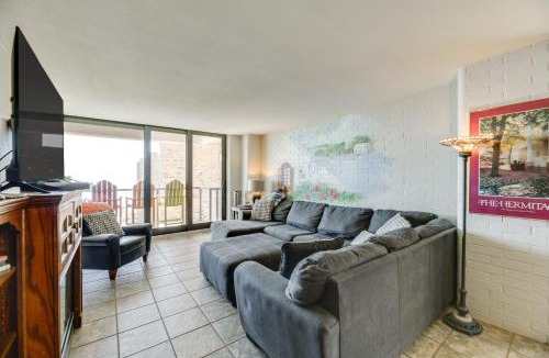 Port Aransas House | 7th-Floor Oceanfront Unit w/Pools in Port Aransas