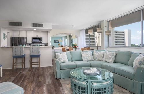Siesta Key Condo | 7th-Floor Oceanfront Palm Beach Club Condo | Stunning Views | Heated Pool | Prime Location!