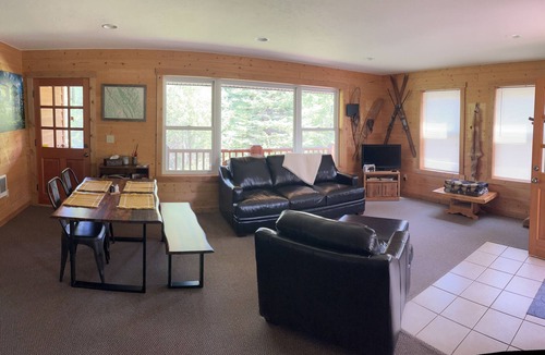 Coram Cabin | 7th Night Free, wireless internet, views, private, Montana Mountain Glory!