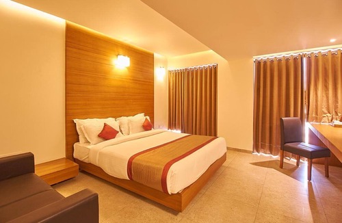 Gandhinagar Hotel | 7Wonders Hotel