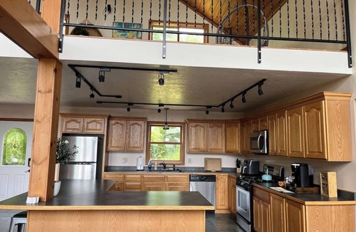 Town of Macomb Cabin | 8 acres private dock kayaks fire pit hot tub