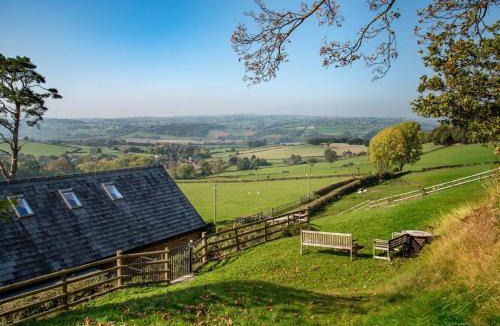 Westbrook Court House | 8 Bed in Llanigon oc-bn241