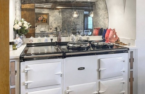 Witnesham Cottage | 8 bedroom accommodation in Witnesham