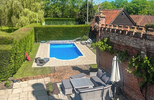 Witnesham Cottage | 8 bedroom accommodation in Witnesham