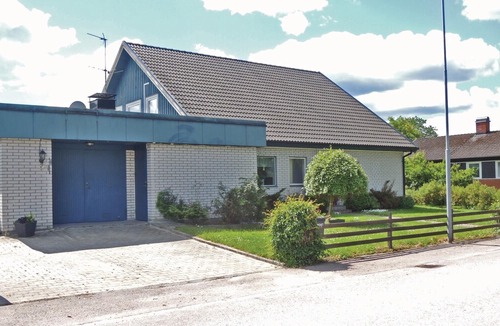 Tingsryd House | 8 bedroom accommodation in Tingsryd