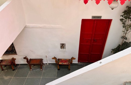 Bedla Bed & Breakfast | 8-bedroom bed & breakfast in marvelous Udaipur with AC