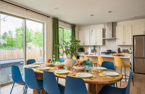 Berkley House | 8 Bedrooms | 2 Rooftops | 2 Game Rooms | 2 Hot Tubs