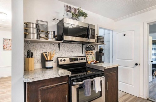 Fort Valley House | 8 Bedrooms Corporate Stay