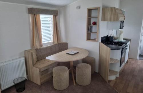 Chapel Saint Leonards Resort | 8 berth caravan PG214 Golden Palm Chapel st Leonards