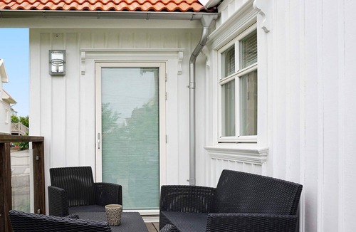 Kungshamn House | 8 person holiday home in KUNGSHAMN
