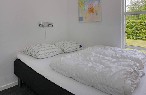 Haslevgarde House | 8 person holiday home in Hadsund