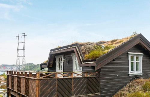Reinsvik House | 8 person holiday home in FREI