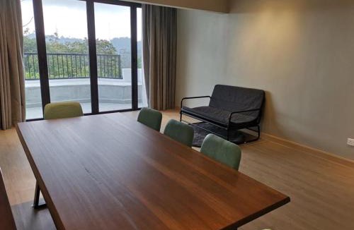 Bukit Fraser Apartment | 80 Colonie Fraser's Hill 8pax