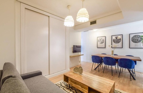 Embajadores Apartment | 80 m² Apartment ∙ 2 bedrooms ∙ 6 guests