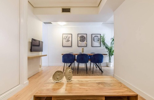Embajadores Apartment | 80 m² Apartment ∙ 2 bedrooms ∙ 6 guests