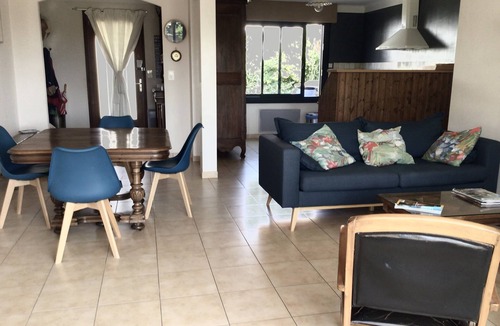 Saint-Michel-Chef-Chef House | 800 m from beaches, large family house, large garden, town center, quiet area
