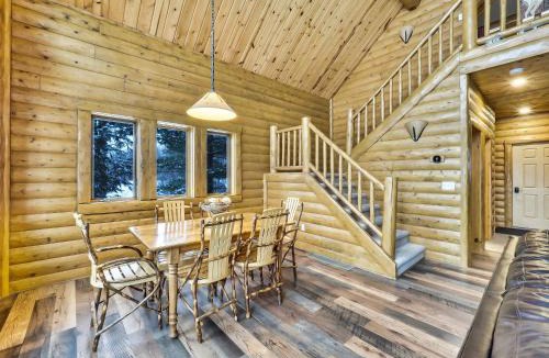 Boyne City House | 801 Mountain Cabin