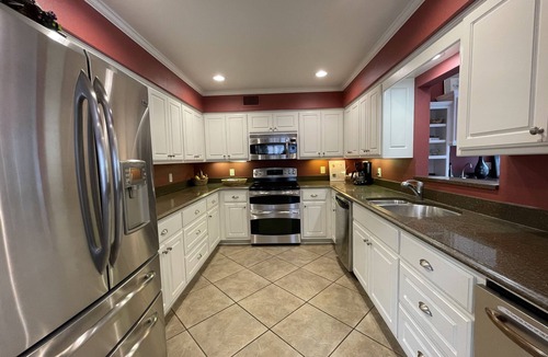 Mount Ida Condo | 80BPD, Four bedroom, two 1/2 bath log-sided condo with lake view , garage by RedAwning