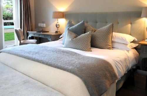 Grahamstown House | 8A Grahamstown