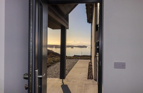 Harris House | 8B Carrigreich