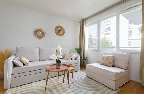 Saint-Denis Apartment | 8min from Paris, metro 13&14, Near Stade de France