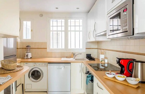 Saint-Gervais Apartment | 8P/3BR Le Marais Spacious, Central & Historic Apt