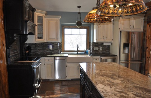 Venice House | 9 Acre Estate Home with Private Lake - Sleeps 16