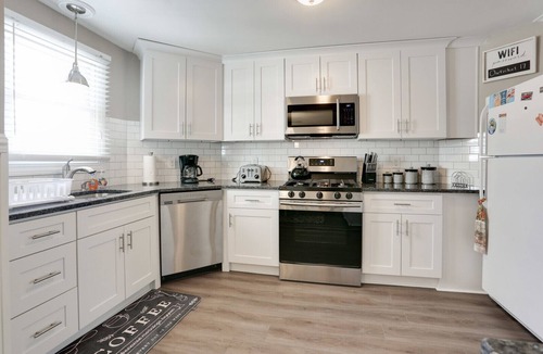 Point Pleasant Beach House | 9 Bds, 3.5ba, Pool, 12 Badges, AC. One of largest available 2026 rates