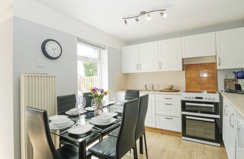 St. Ann's Chapel House | 9 MANORCOMBE BUNGALOWS, pet friendly, with a garden in Callington