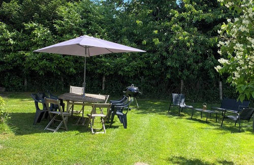 Les Ormes House | 9-person gîte - Between history, nature and gastronomy. Pets welcome.